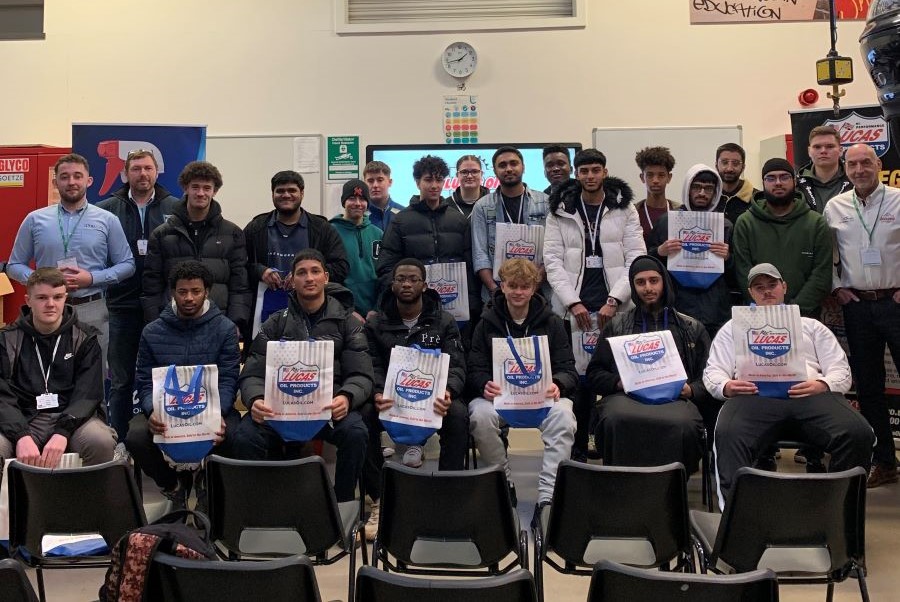 Automotive industry experts visit Leicester College to help next ...